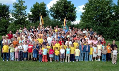 2005 Vereinsmitglieder 100Jahr-Feier.jpg